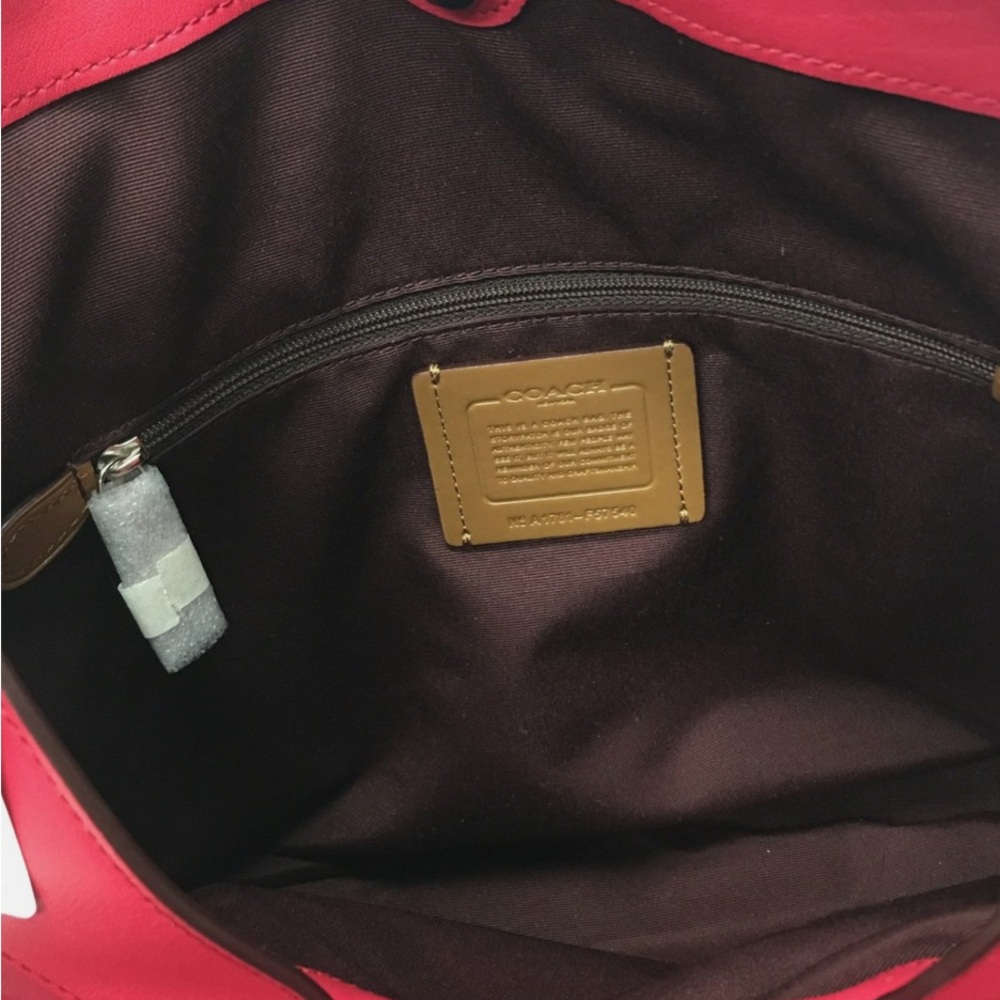 NWT Coach F57540 Legacy Jacquard Lexy Shoulder Bag-Milk Bright Pink ๐ฉท๐ค๐ฉท๐ค๐ฉท - Picture 6 of 9